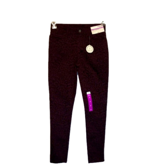 Arizona Jean Co. Animal Print Ankle Jegging - Picture 2 of 13